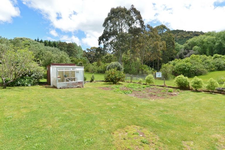 Photo of property in 38 Dip Road, Te Kamo, Whangarei, 0112