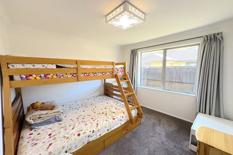 Photo of property in 17 Greenwich Street, Halswell, Christchurch, 8025