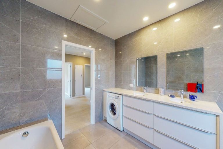 Photo of property in 633 Queen Sh25 Street, Thames, 3500