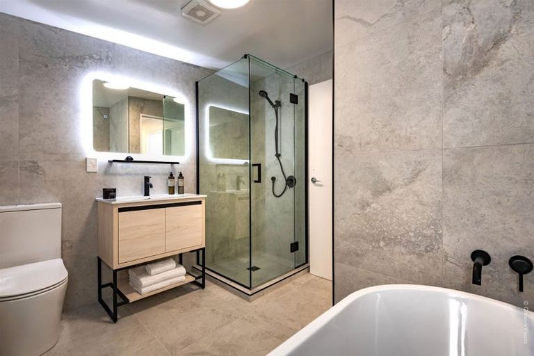 Photo of property in 5/44 Packe Street, Edgeware, Christchurch, 8013