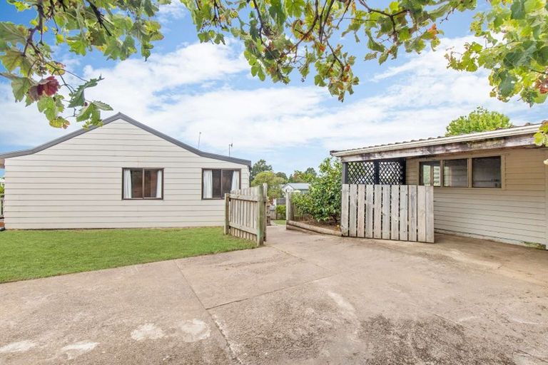 Photo of property in 41 Matipo Crescent, Pukete, Hamilton, 3200