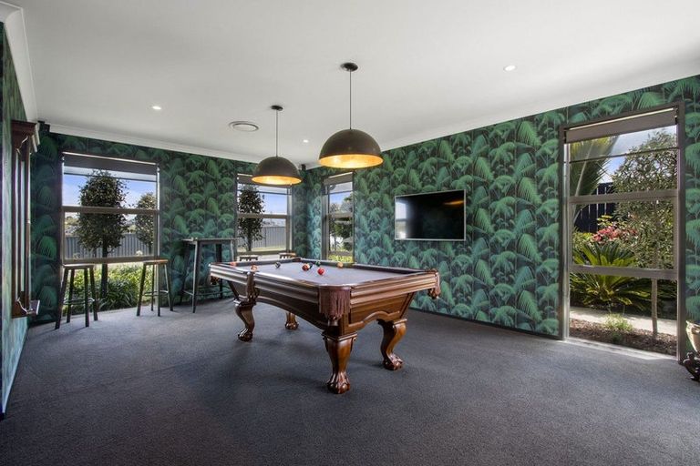 Photo of property in 9 Wairere Rise, Omokoroa, 3114