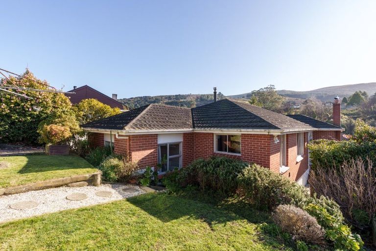 Photo of property in 43 Pioneer Crescent, Helensburgh, Dunedin, 9010