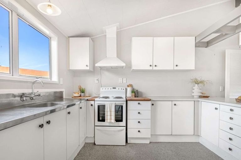 Photo of property in 70 Main Street, Edgecumbe, 3120