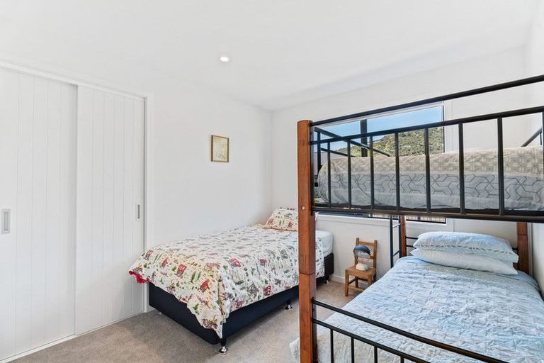 Photo of property in 7 Tahi Street, Albert Town, Wanaka, 9305