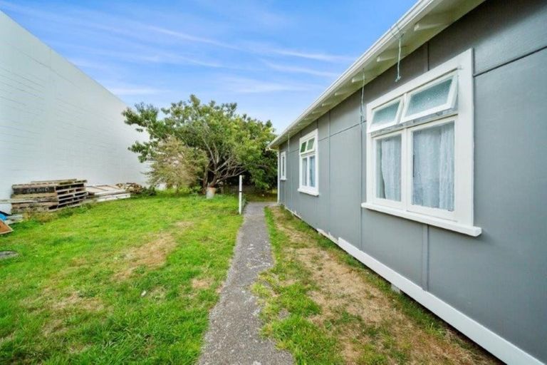 Photo of property in 54 Egmont Street, Kaponga, Hawera, 4679
