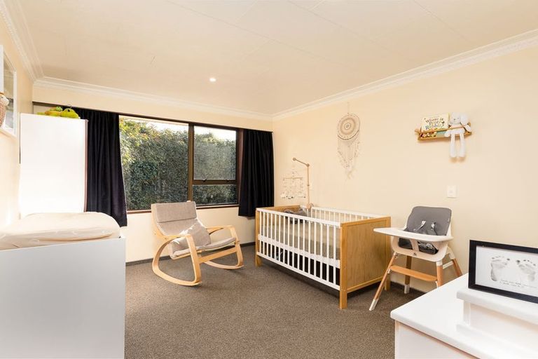 Photo of property in 10 Price Street, Waimate, 7924