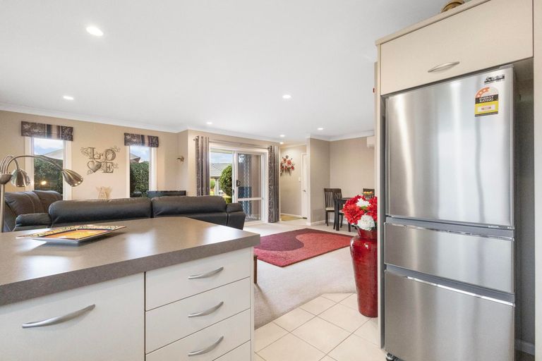 Photo of property in 18 Burr Street, Cambridge, 3434