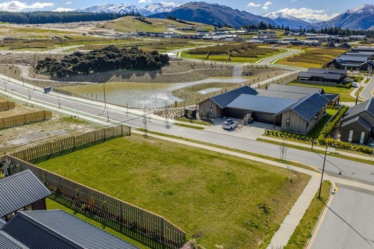 Photo of property in 59 Mount Nicholas Avenue, Wanaka, 9305