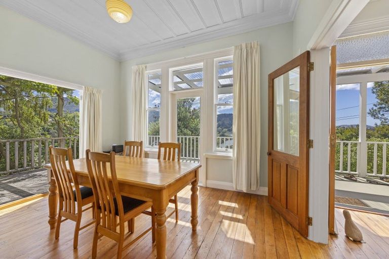 Photo of property in 10 Kilgour Street, Roseneath, Port Chalmers, 9023