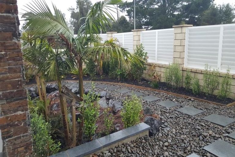 Photo of property in 2 Golden Morning Drive, Albany Heights, Auckland, 0632