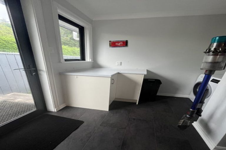 Photo of property in 36 Kamahi Street, Stokes Valley, Lower Hutt, 5019