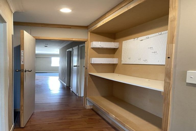 Photo of property in 30 Queen Street, Papakura, 2110