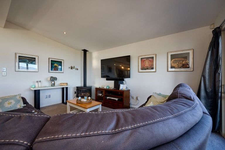 Photo of property in 51 Kotuku Road, South Bay, Kaikoura, 7300