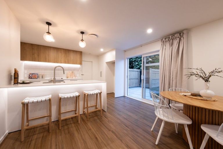 Photo of property in 2/726 Main North Road, Belfast, Christchurch, 8051