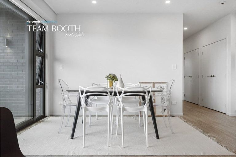 Photo of property in 102/165 Lake Road, Northcote, Auckland, 0627