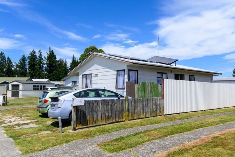 Photo of property in 11 Harold Crescent, Fordlands, Rotorua, 3015