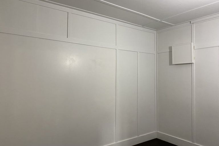 Photo of property in 18 Shoal Bay Road, Devonport, Auckland, 0624