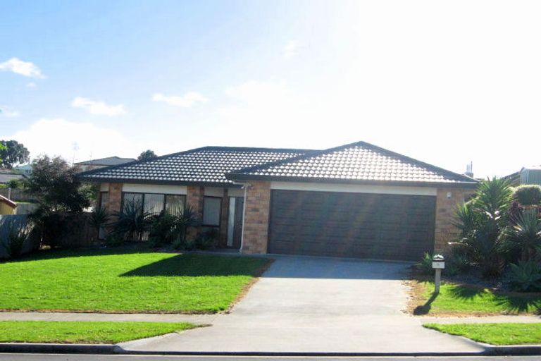 Photo of property in 71 Rathmar Drive, Manurewa, Auckland, 2105