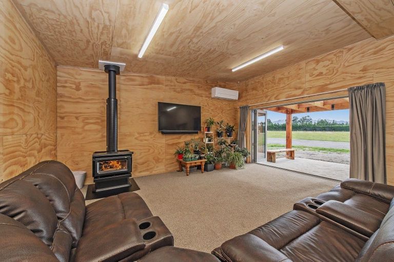 Photo of property in 3856 South Eyre Road, Burnt Hill, Oxford, 7495