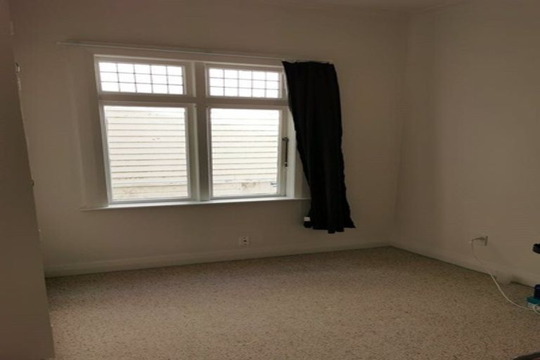 Photo of property in 2/37 Wilton Road, Wadestown, Wellington, 6012