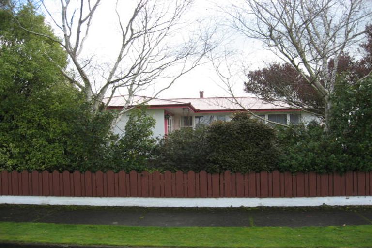 Photo of property in 5 Freyberg Street, Solway, Masterton, 5810