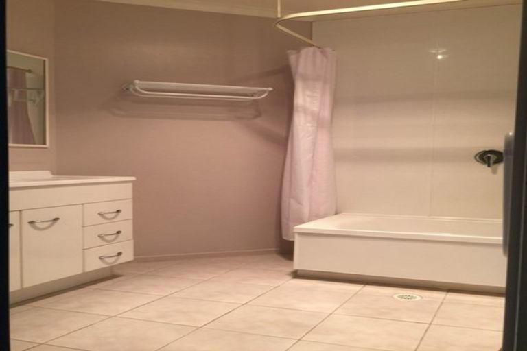 Photo of property in 11a Gibson Street, Fenton Park, Rotorua, 3010