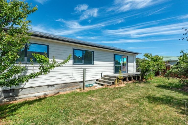 Photo of property in 68 Pacific Road, North New Brighton, Christchurch, 8083