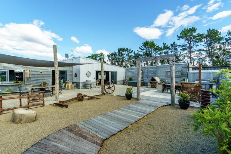 Photo of property in 454 Letts Gully Road, Letts Gully, Alexandra, 9393