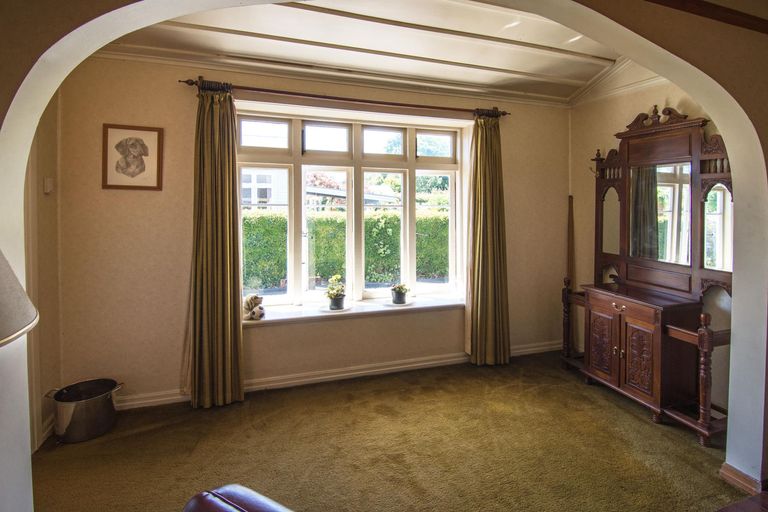 Photo of property in 105 Renall Street, Masterton, 5810