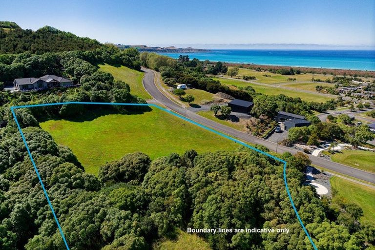 Photo of property in 1 Ingles Drive, Kaikoura Flat, Kaikoura, 7371
