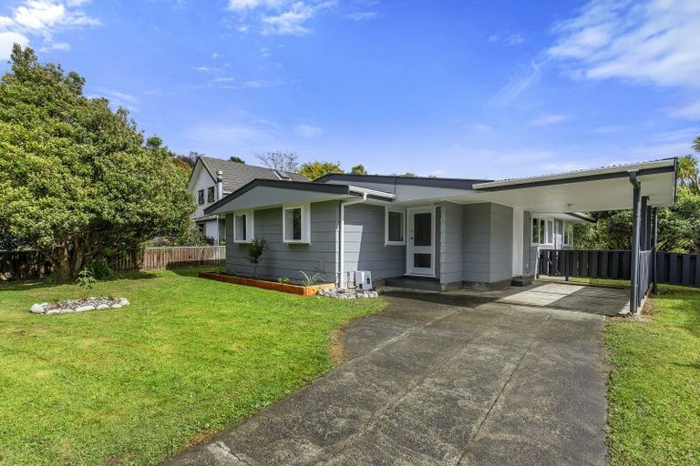 Photo of property in 7 Dunsandel Grove, Silverstream, Upper Hutt, 5019