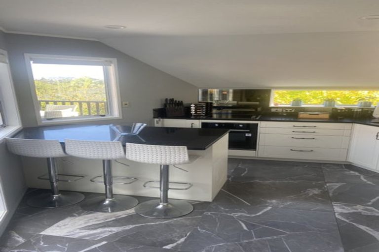 Photo of property in 5a Bruce Street, Northcote Point, Auckland, 0627