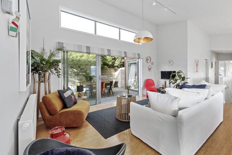 Photo of property in 85e Seatoun Heights Road, Seatoun, Wellington, 6022