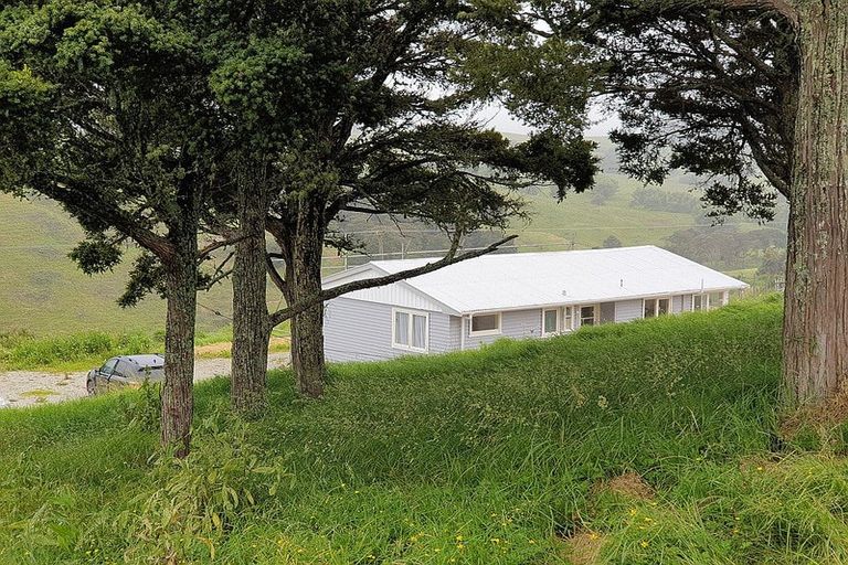 Photo of property in 217 Heatley Road, Whakapirau, 0583