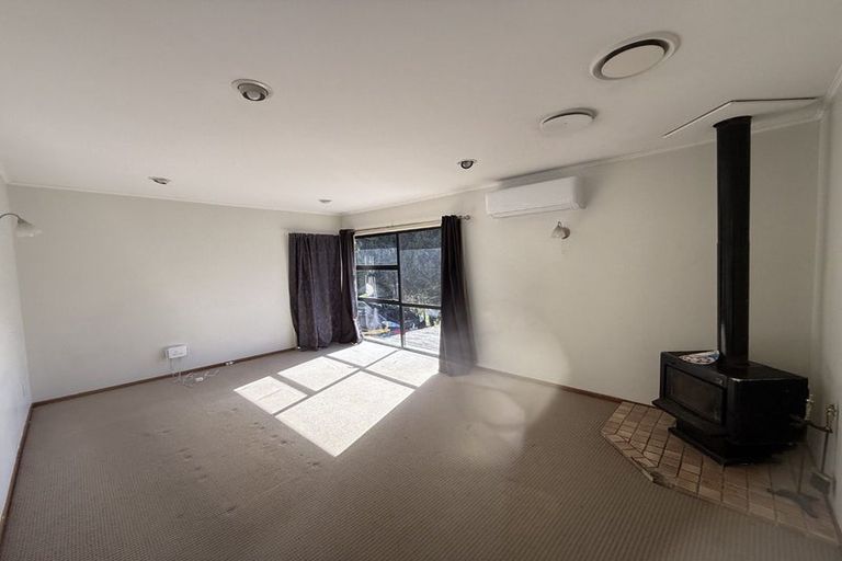 Photo of property in 7b Nielsen Place, Massey, Auckland, 0614