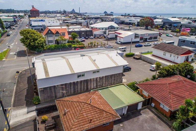 Photo of property in 37 Hobson Street, New Plymouth, 4312