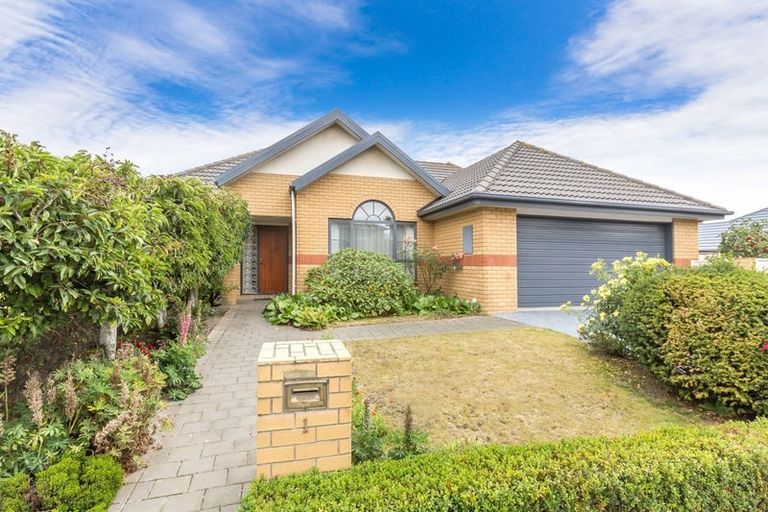 Photo of property in 1 Marquess Avenue, Halswell, Christchurch, 8025
