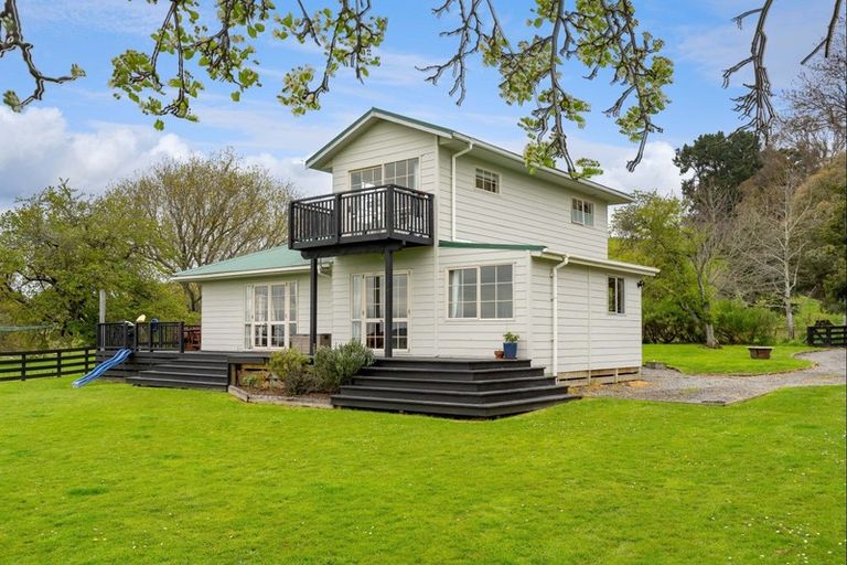 Photo of property in 251 Ahiaruhe Road, Ahiaruhe, Carterton, 5792