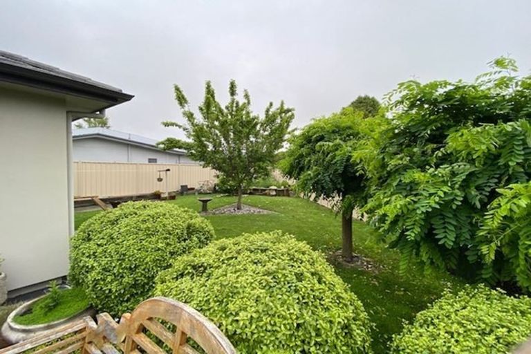 Photo of property in 98 Russell Robertson Drive, Havelock North, 4130