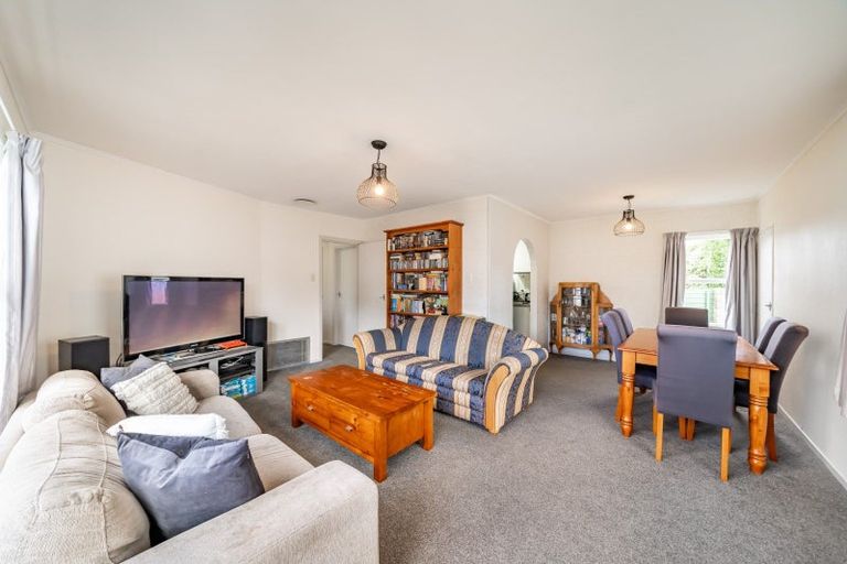 Photo of property in 16 Longfellow Street, Trentham, Upper Hutt, 5018