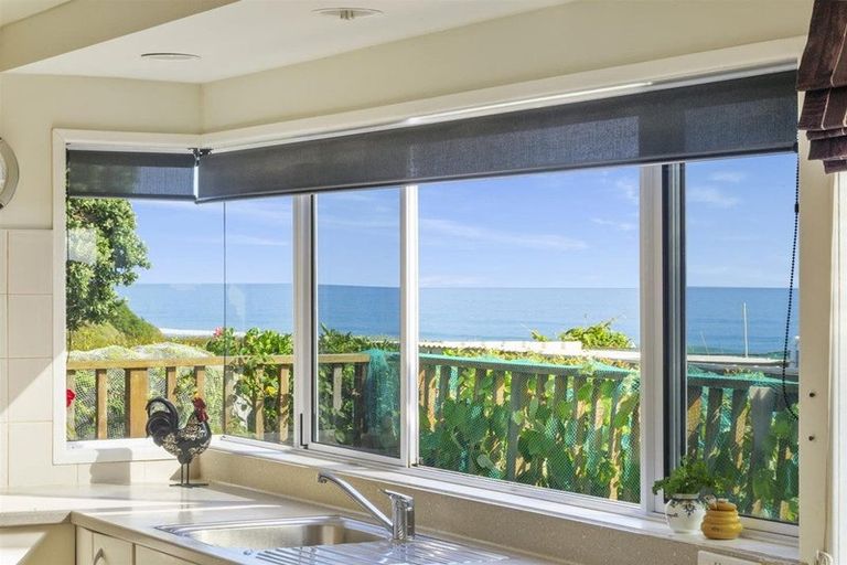 Photo of property in 147 Rogers Road, Pukehina, Te Puke, 3186