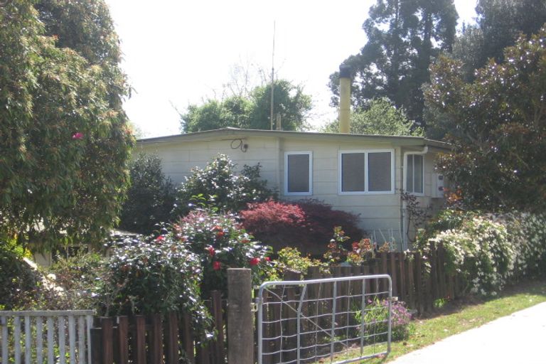 Photo of property in 2 Rimu Street, Mangakino, 3421