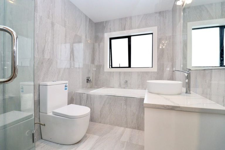 Photo of property in 4 Piringa Street, Flat Bush, Auckland, 2019