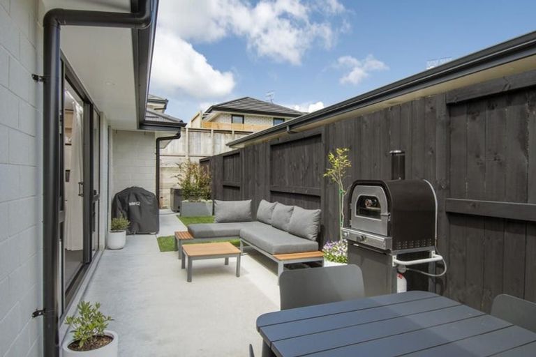 Photo of property in 73 Kennedy Road, Pyes Pa, Tauranga, 3112