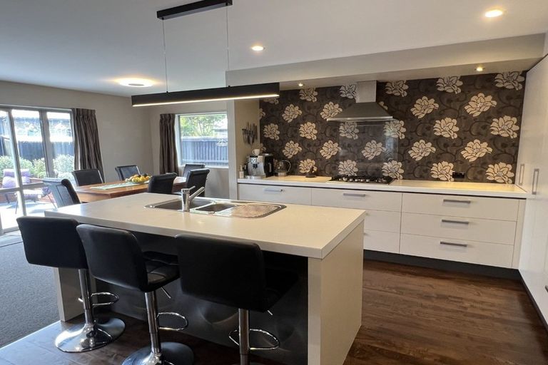 Photo of property in 14 Bernice Crescent, Yaldhurst, Christchurch, 8042