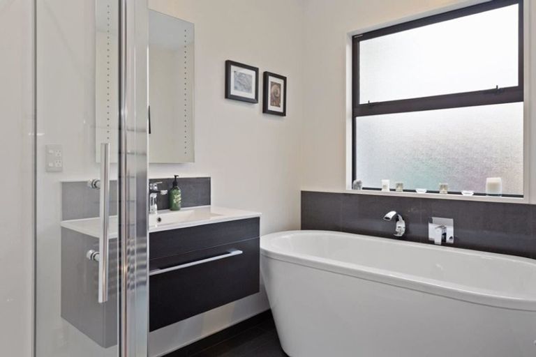 Photo of property in 3 Mokihi Gardens, Hillmorton, Christchurch, 8024