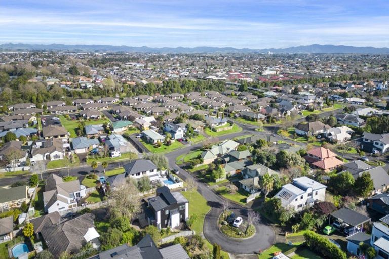 Photo of property in 6 Cadman Court, Rototuna, Hamilton, 3210