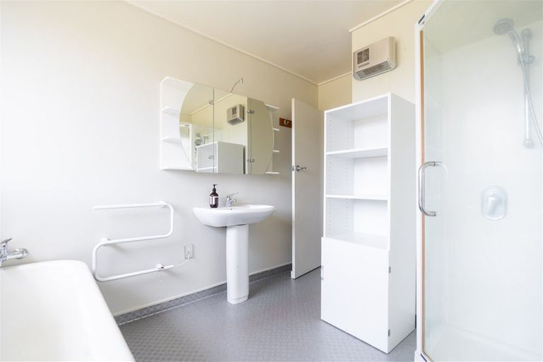 Photo of property in 41 Toko Mouth Road, Milton, 9220