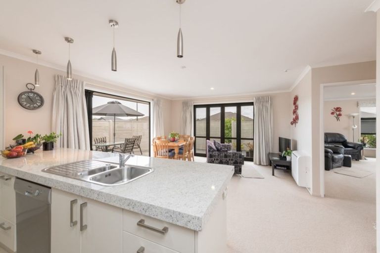 Photo of property in 15 Ernest Place, Brightwater, 7022